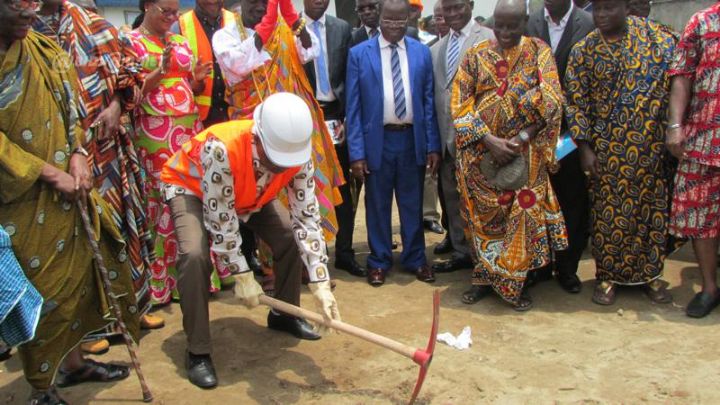 Cocody/ Anono : La mairie finance la construction d’une route et des écoles à plus de 158 millions F CFA