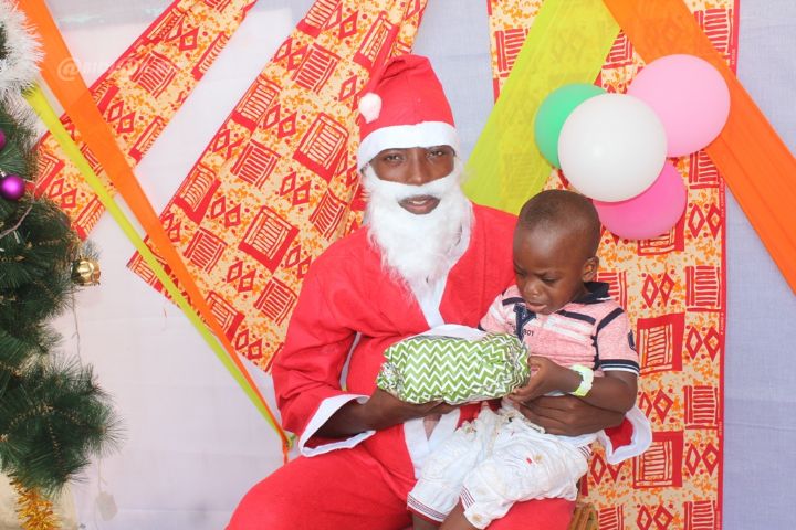 Burkina Trading International - Le Père Noël vous souhaite une belle fin de  journée! BTI ! Le Solaire est Notre Métier