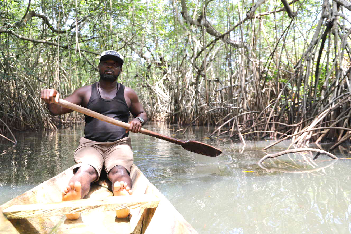 Côte d’Ivoire, km 270 : à Sassandra, « on se sent comme des sous-hommes »