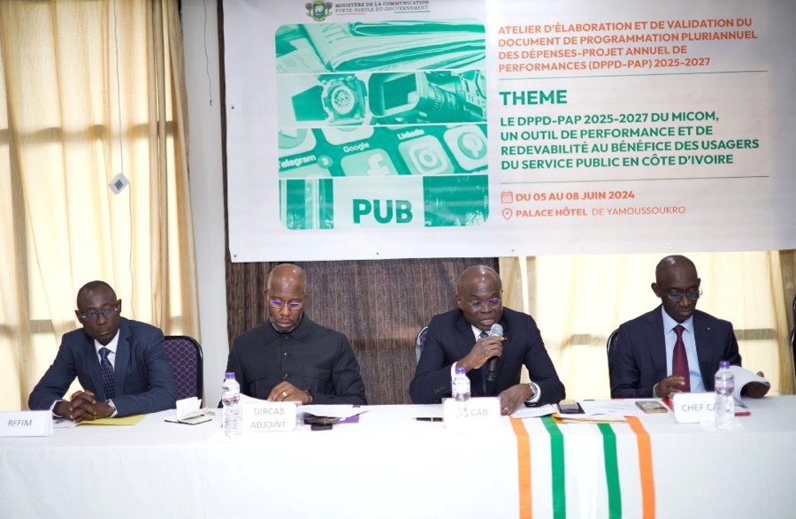 Atelier d’élaboration et validation du DPPD-PAP 2025-2027 : Amadou Coulibaly invite ses collaborateurs à produire un document adapté au nouvel organigramme du Ministère