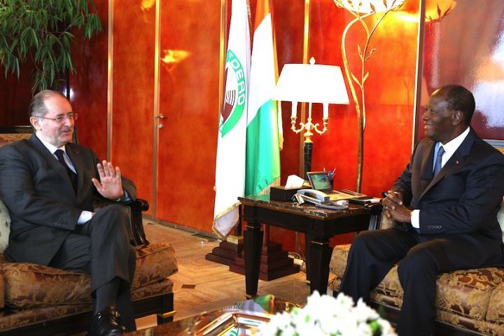 Le Chef de l’Etat a reçu le Chef de la Délégation de l’Union Européenne à Abidjan.