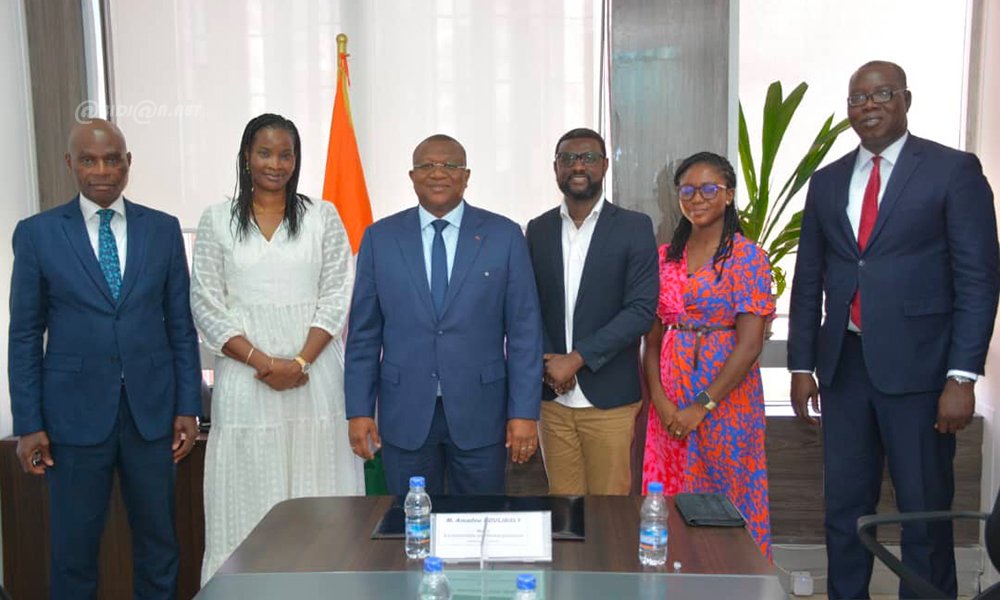 Audience/ Médias d'Intérêt Public : Amadou Coulibaly reçoit le Directeur régional Afrique Moyen-Orient du Fonds International