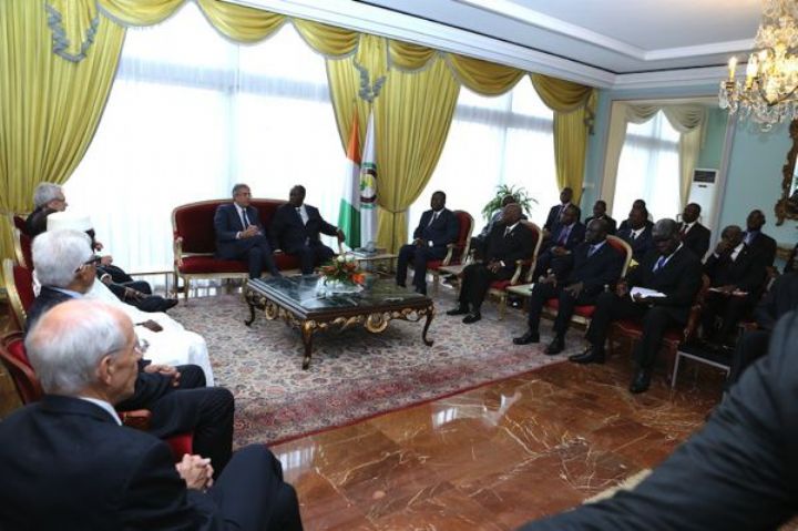 Une délégation de l’Association Internationale des Régions Francophones et le Président de l’Assemblée nationale du Congo reçus par le Chef de l’Etat