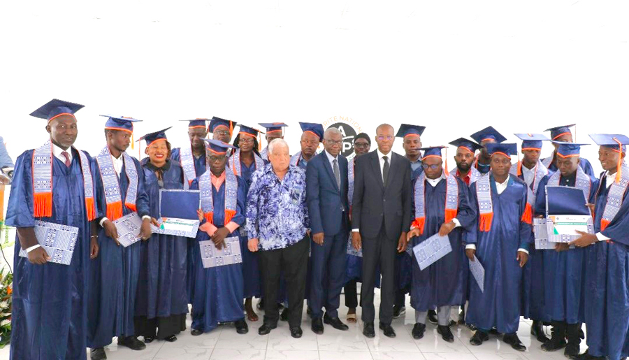 ANP Academy/Master Class : le ministre Amadou Coulibaly invite les récipiendaires à demeurer professionnels