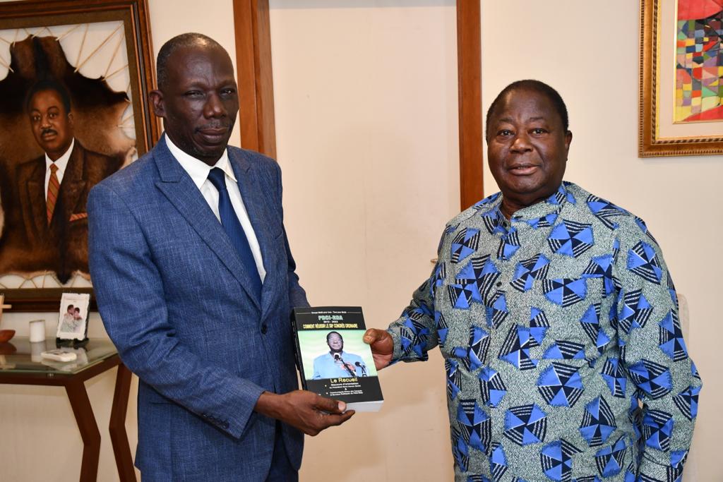 Avant la dédicace, le 13 décembre : Gnamien Yao présente son nouveau livre à Bédié