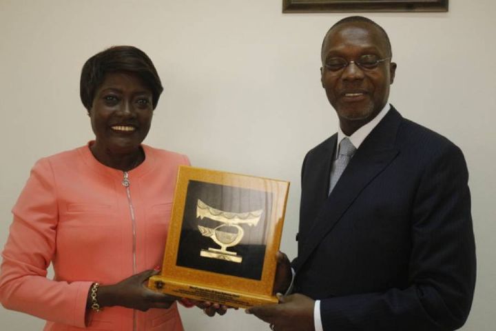 Solidarité et Cohésion Sociale : Le coordonnateur résident des Nations Unies en Côte d’Ivoire félicite la Ministre Mariatou Koné