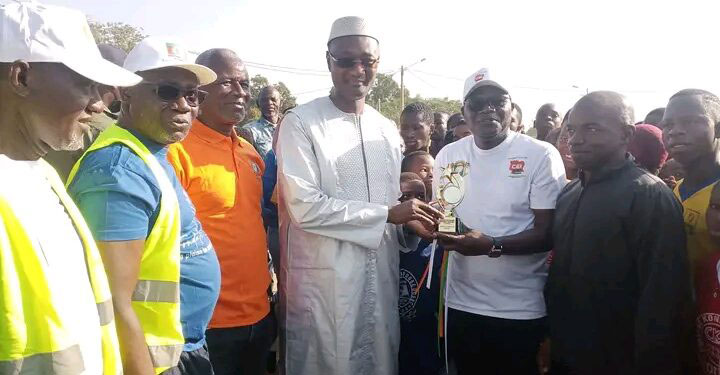 Bafing/ Mahouloud: Moussa Sanogo égaie plus de 20.000 enfants de la région