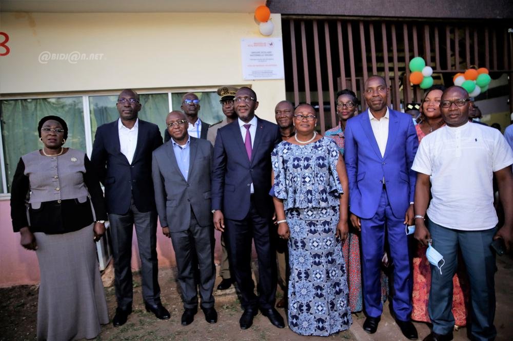 Banque Atlantique finance la réhabilitation de l'école maternelle Sinzibo de Yamoussoukro
