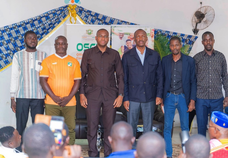 Béoumi : le ministre Mamadou Touré s’engage à accroître les actions gouvernementales en faveur des jeunes 