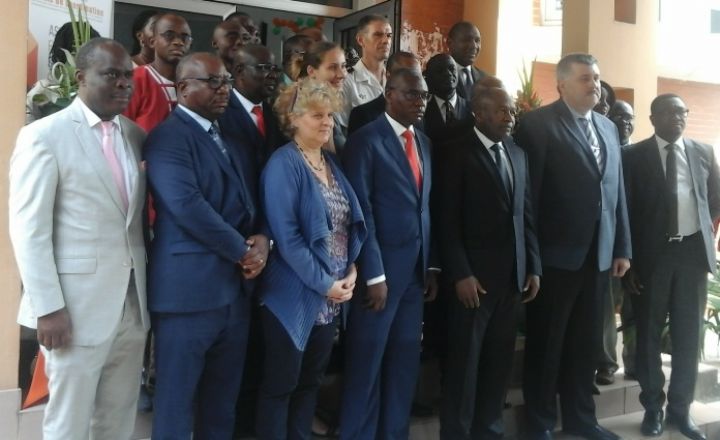 La Côte d’Ivoire évalue ses risques en matière de blanchiment de capitaux