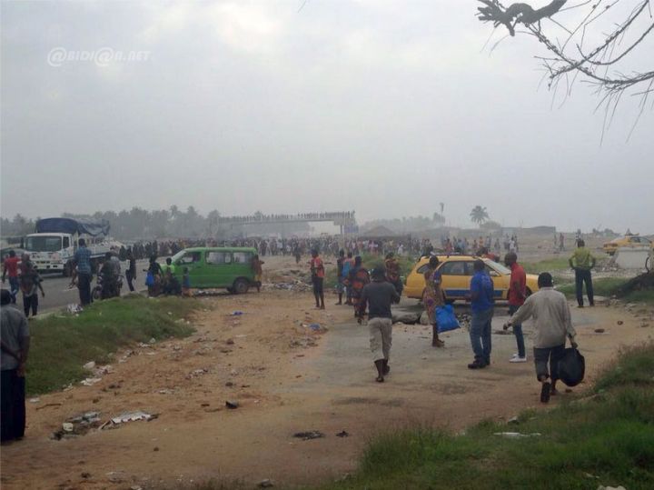 Les populations d’Anani bloquent la circulation entre Abidjan et Bassam