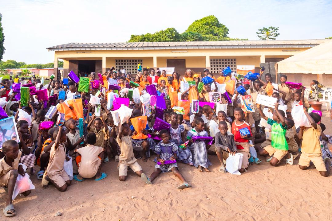 Bouaké: les Leaders de Demain organisent la 7eme édition de l’Arbre de Noël de à Boukébo