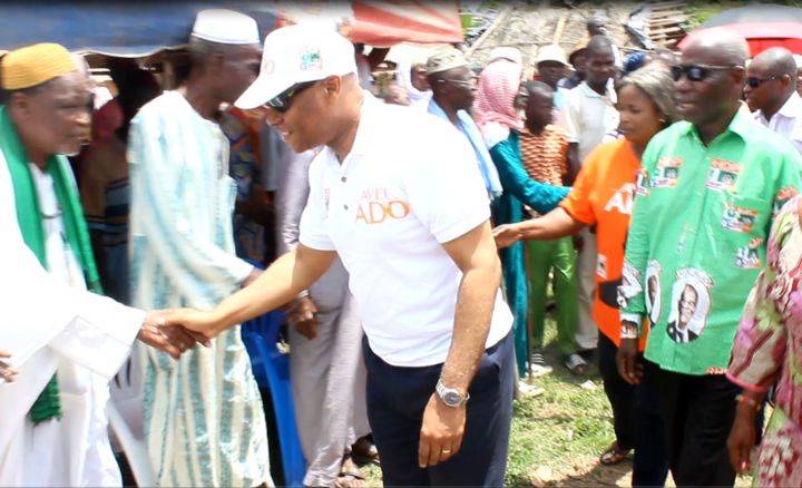 Présidentielle 2015 : le ministre Jean-Claude Brou et les populations du Sud-Comoé