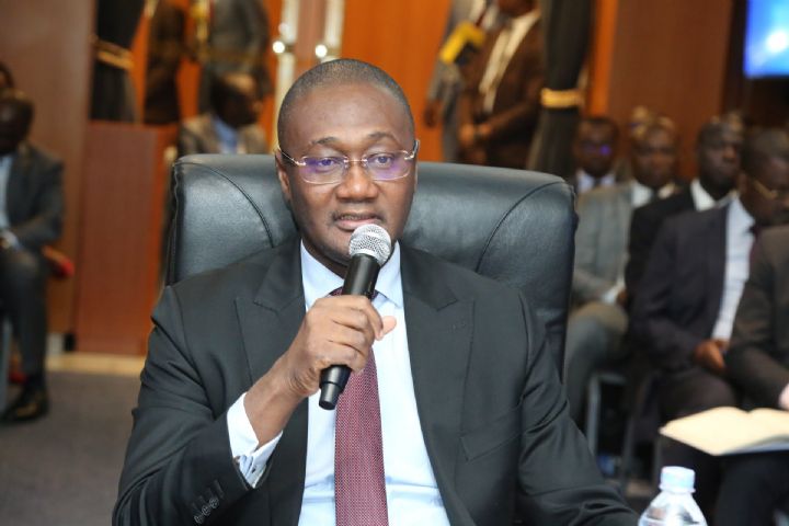 Marchés publics : le Ministère du Budget fait des précisions sur le taux de gré à gré