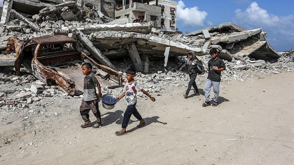 Israël peut-il ignorer le droit international et rester à Gaza ? Réponses à cinq questions clés.