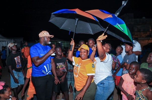 CAN 2023 : TECNO offre des soirées de visionnage sur écran géant