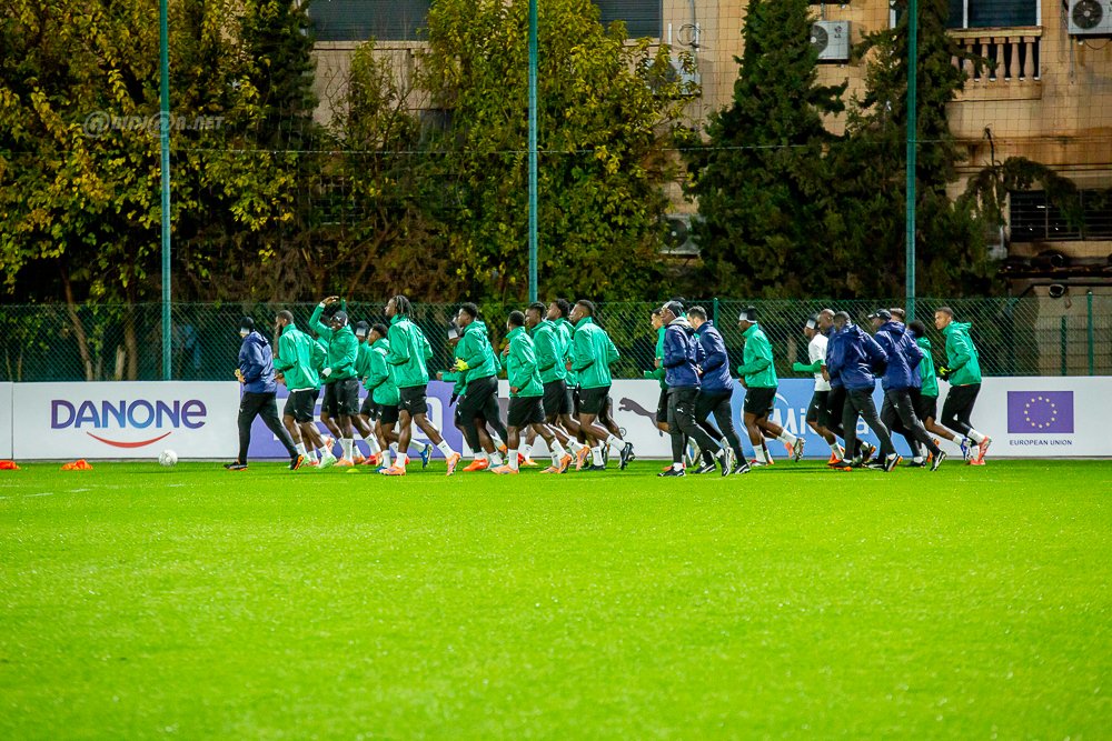 CAN Maroc 2025 : les Éléphants effectuent une dernière séance d’entraînement avant d’affronter les Lions indomptables du Cameroun