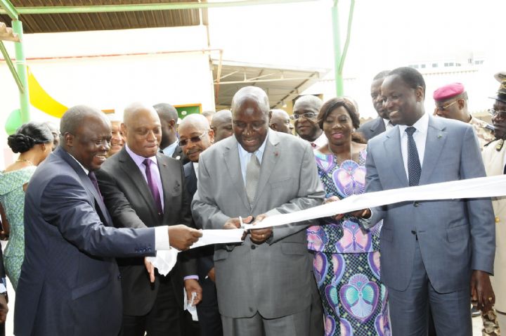 Allocution de monsieur le Premier Ministre, Ministre de l`Economie, des Finances et du Budget à l`occasion de la cérémonie d`inauguration de l’usine de transformation de noix de cajou de la société cajou des savanes (casa)