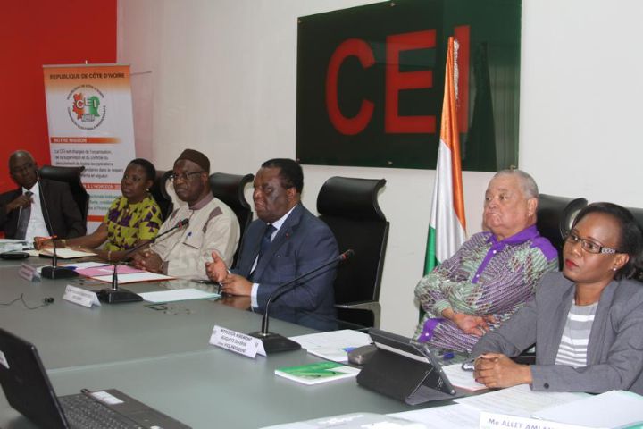 Législatives 2016: La CEI invite les OSC au respect de charte de l’observation