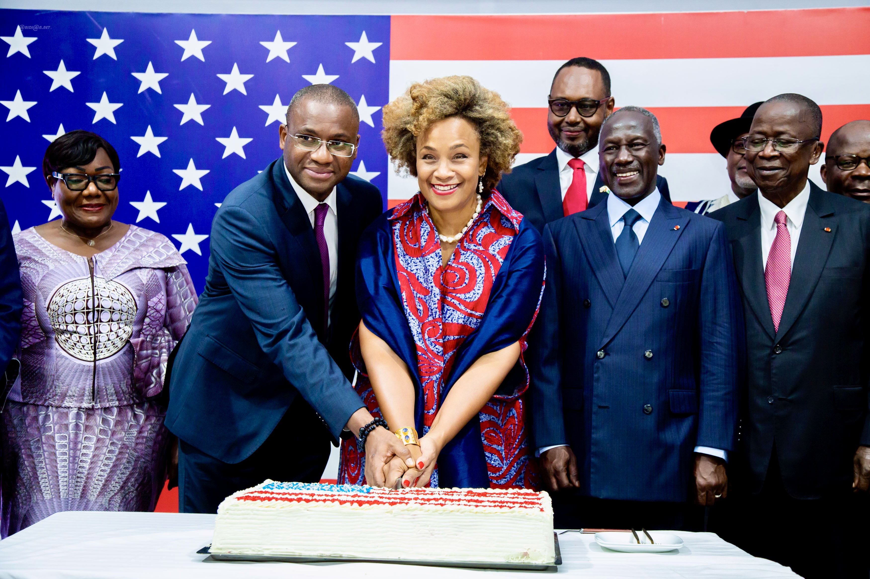 Diplomatie : Les États-Unis célèbrent 65 ans de coopération avec la Côte d’Ivoire à l’occasion du 249ᵉ anniversaire de leur indépendance