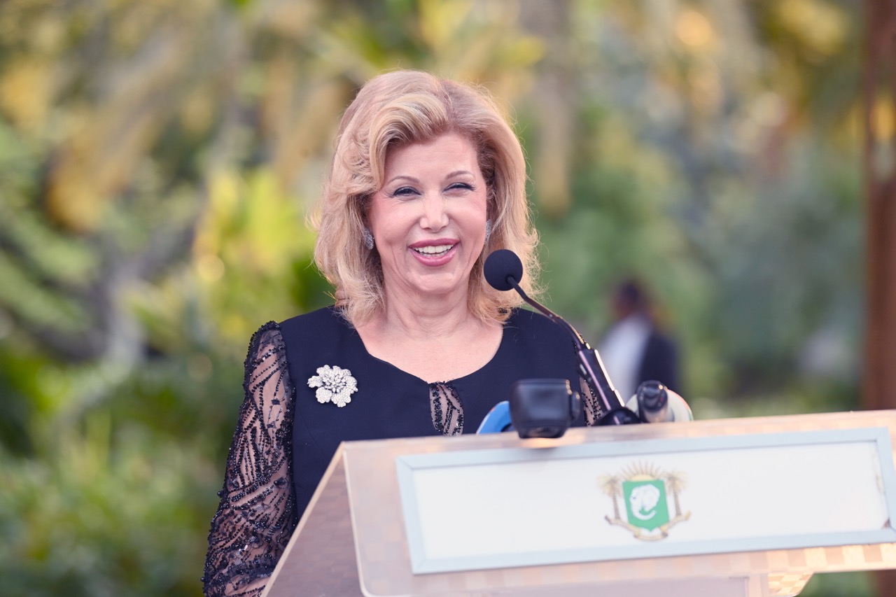 La Première Dame, lors de la cérémonie de présentation de vœux aux femmes : « J’émets le souhait que 2026 soit placée pour chacune d’entre vous, vos familles et tous ceux qui vous sont chers, sous le signe de la santé, de la paix et de l’épanouissement »