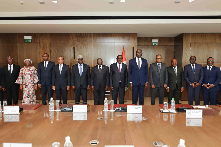 Le Vice-Président de la République a présidé la cérémonie de remise du Rapport d’activités 2024 de l’Inspection Générale d’État
