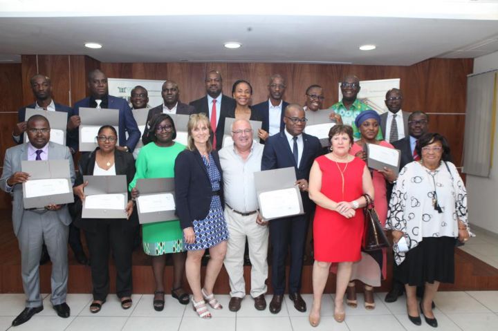 Formation : Sciences po paris certifie treize cadres dirigeants d’entreprises en management des ressources humaines