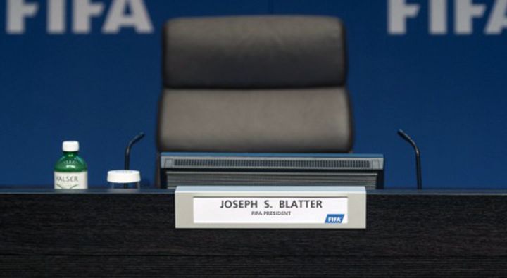 Football: un ancien capitaine du Nigeria candidat à la présidence de la Fifa