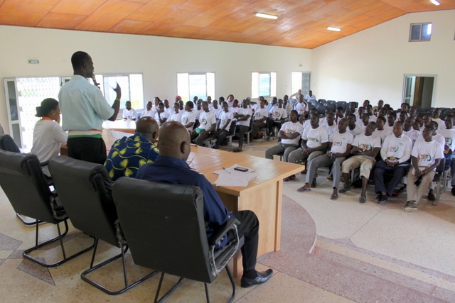 Les symboles et armoiries de l’Etat de Côte d’Ivoire expliqués aux habitants de Bouaké