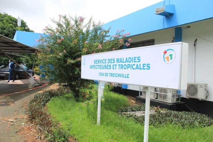 Manifestation à Abidjan d’agents de santé suite au non-paiement de primes Covid-19