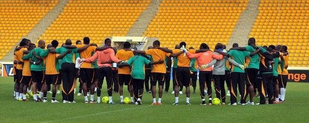 Préparation de la demi-finale :  Les Eléphants au laboratoire