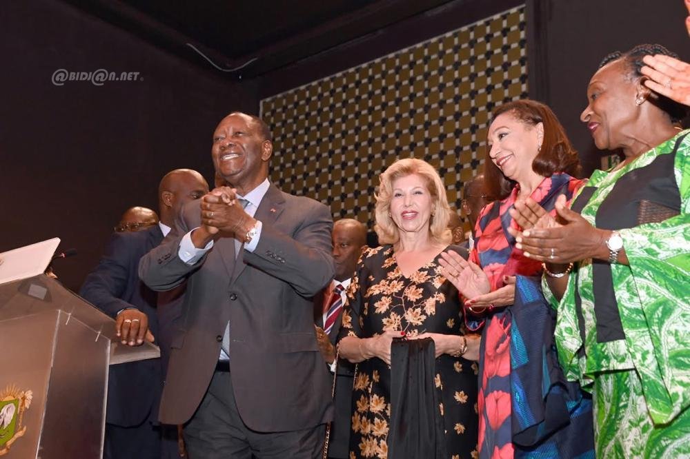 Le Chef de l’État a assisté à la projection de l’avant-première du film documentaire intitulé ‘’ Alassane OUATTARA, Gouverneur et Homme d’État’’