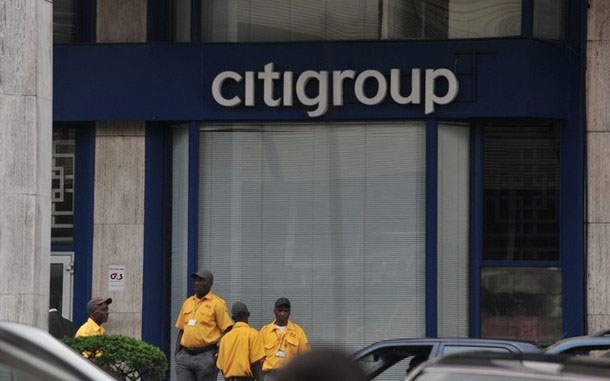 Crise ivoirienne: système bancaire grippé, épargnants affolés