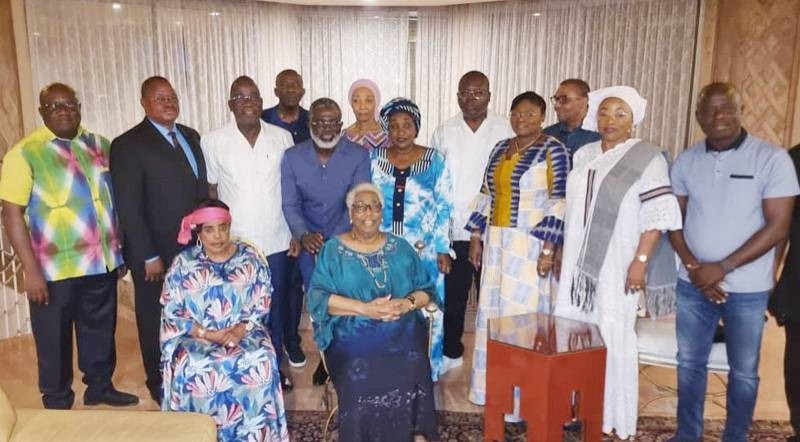 Cohésion sociale : Des cadres du Grand Centre reçus par Thérèse Houphouët-Boigny