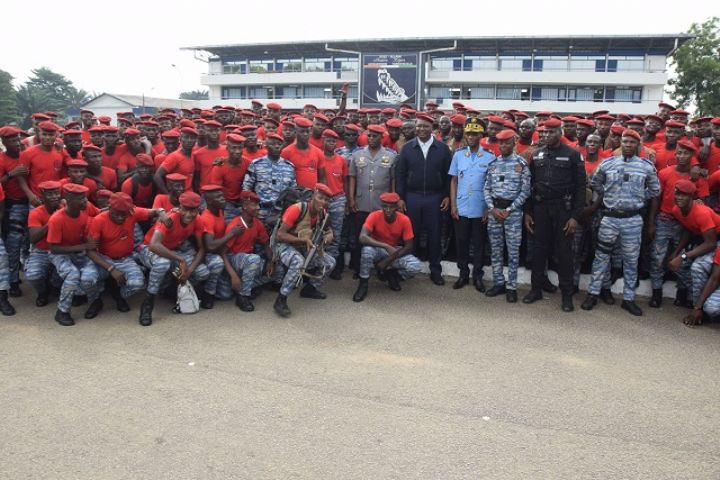 Défense : 337 gendarmes reçoivent leurs attributs de commando