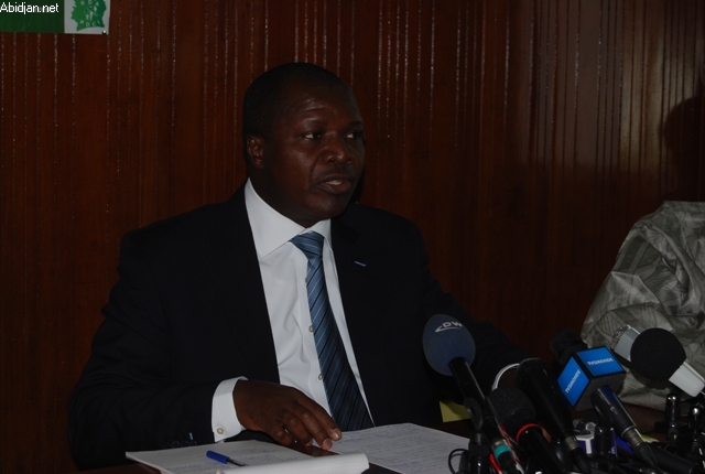 Poursuite des actes de vandalisme à Abidjan / Le cabinet politique de  Mabri Toikeusse saccagé et détruit