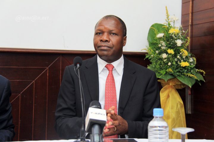 Développement  de la Côte d’Ivoire : Siemens s ‘engage aux cotés du Ministère du plan.