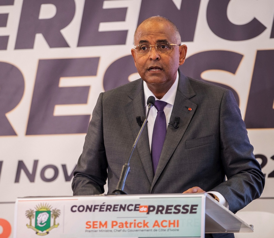 Échangeur Akwaba (Port-Bouët) : 