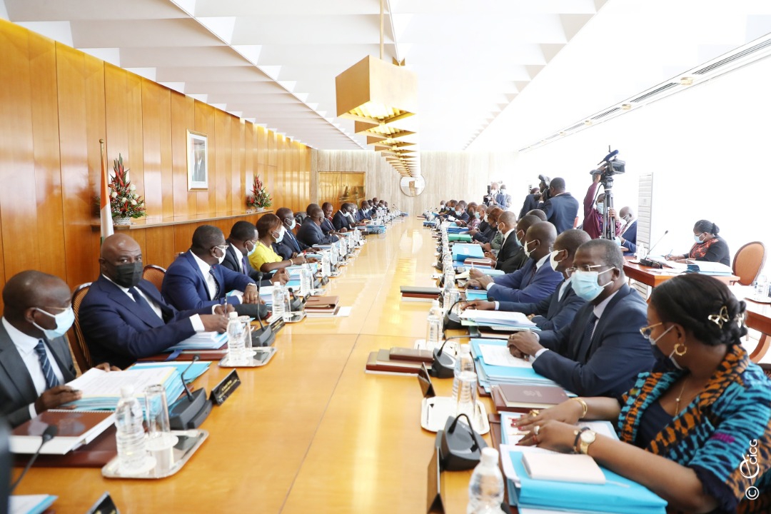 Crise en Ukraine: la Côte d'Ivoire organise l'évacuation de ses ressortissants