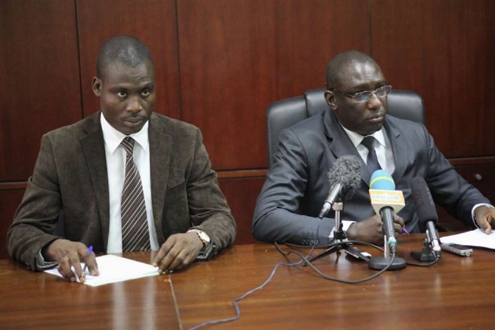 Conseil National de la Jeunesse de Côte d’Ivoire (CNJCI) : Monsieur Lassiné Diomandé (Directeur) apporte des précisions au cours d’une conférence de presse.