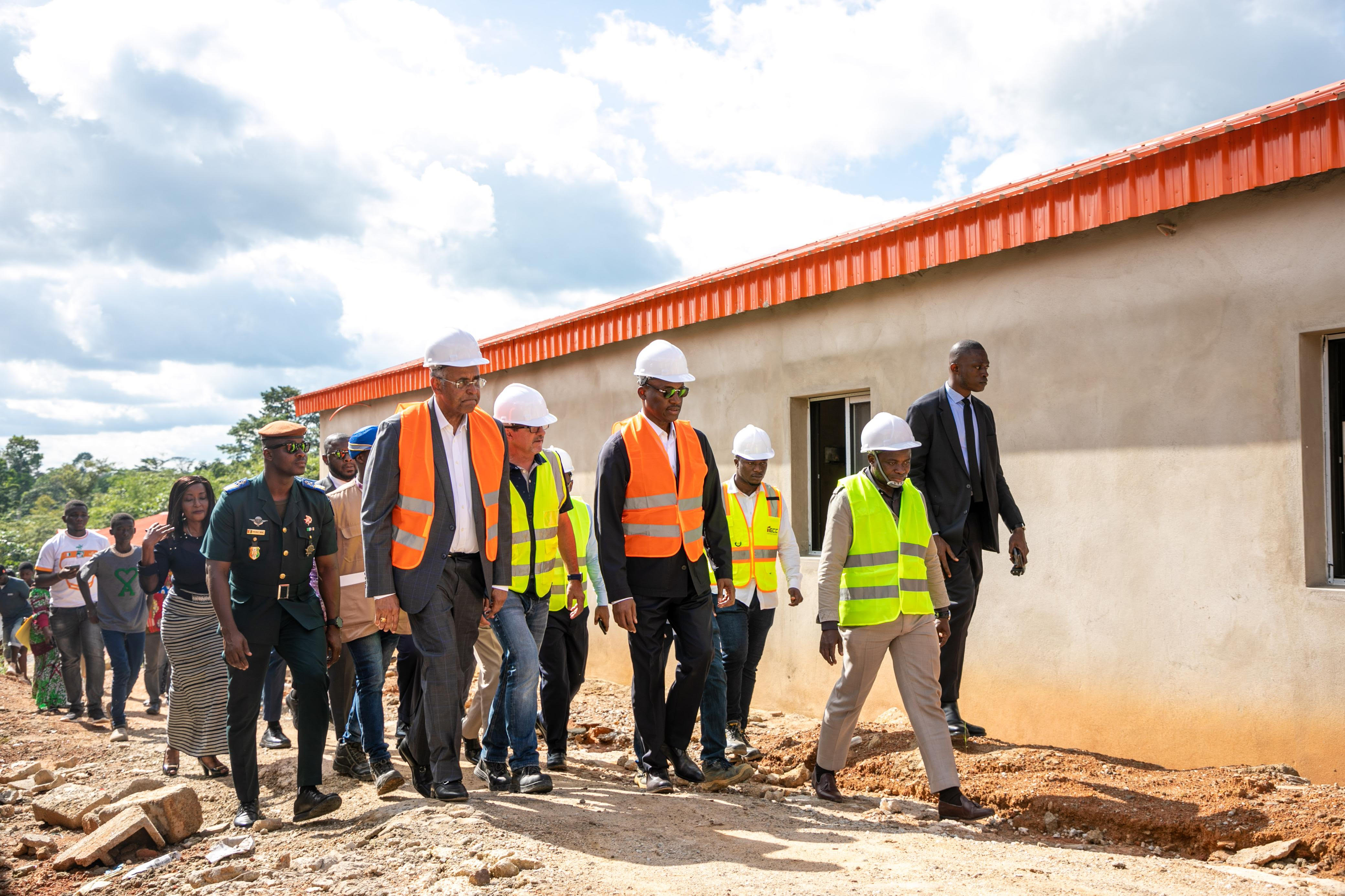 Construction du centre de service civique d’Adzopé : les travaux achevés à 50%