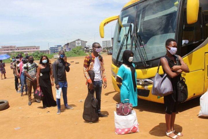 Retour dans les différentes universités de l’intérieur : Le convoyage des étudiants, du personnel administratif et technique se poursuit