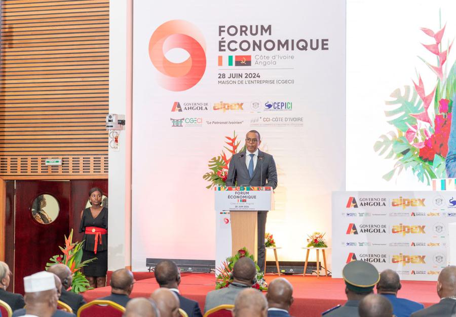 Coopération : La Côte d'Ivoire et l'Angola déterminés à rehausser le niveau de leurs échanges commerciaux estimés à 45,5 millions de dollars