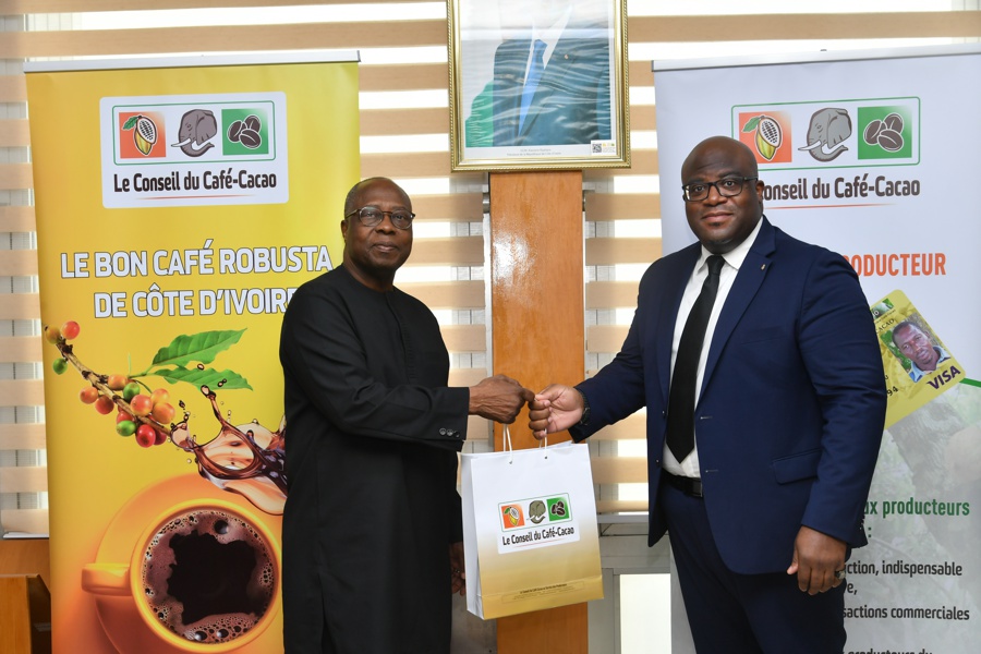 Coopération: le conseil du café-cacao et la BOAD en discussion pour les projets climat de la filière