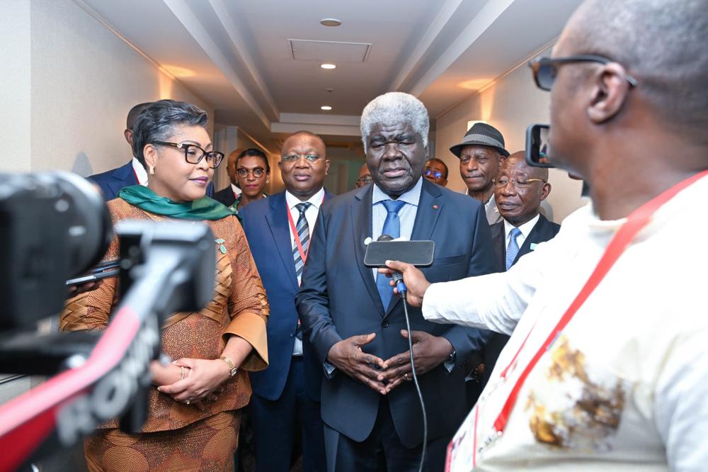 Coopération: les Premiers ministres Robert Beugré Mambé et Judith Suminwa Tuluka travaillent au renforcement des relations