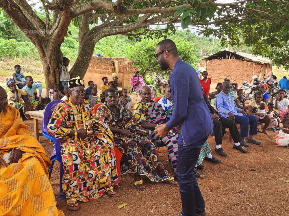 Côte d'Ivoire : André Silver Konan crée une fondation au cœur des communautés rurales