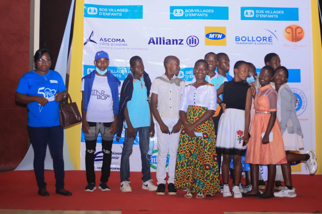 Côte d'Ivoire : Bolloré au cinquantenaire de SOS Village d'enfants à Yamoussoukro