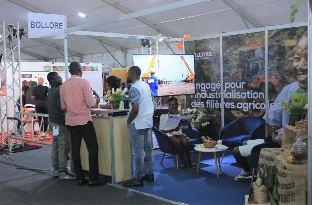 Côte d'Ivoire : Bolloré Transport & Logistics présente ses infrastructures de stockage de cacao à la 8ème édition des JNCC