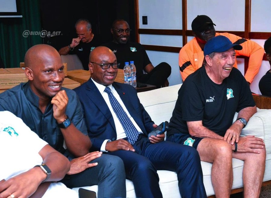 Côte d'Ivoire/CAN 2023: Les Éléphants reçoivent le soutien de Didier Drogba, Copa Barry et Serey Dié