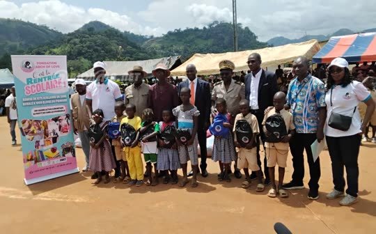 Biankouman/Rentrée scolaire : Une Fondation soutient l’éducation avec un don de 1000 kits scolaires dans la localité de Gbonné